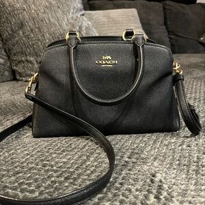 Coach Mini Lillie crossbody bag purse black with gold hardware